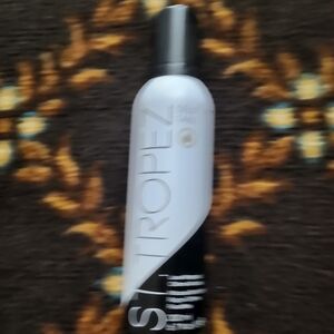 St. Tropez Self Tan Mousse — White & Black Bottle